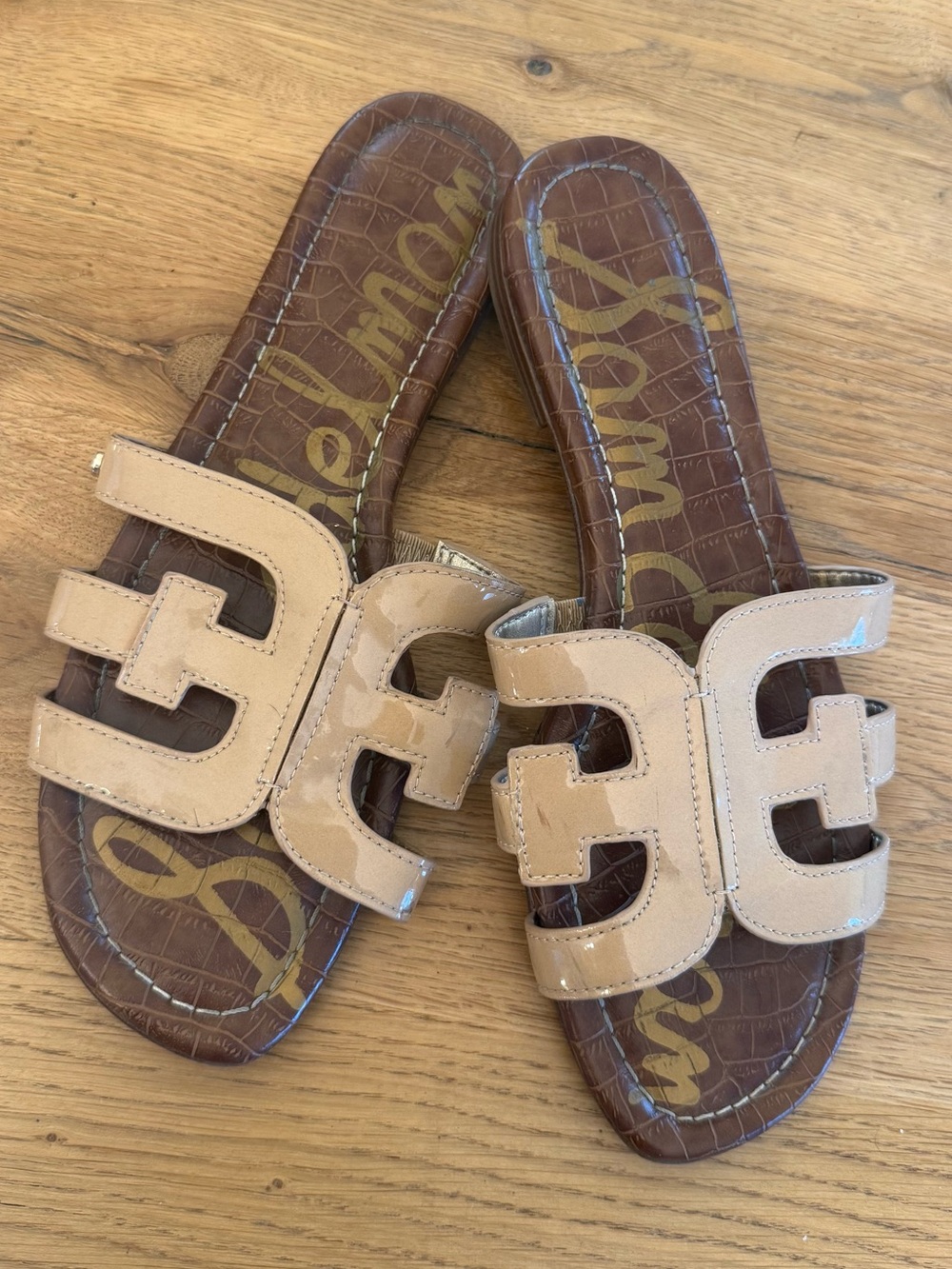 Sam Edelman Beige Patent Leather Slide Sandals